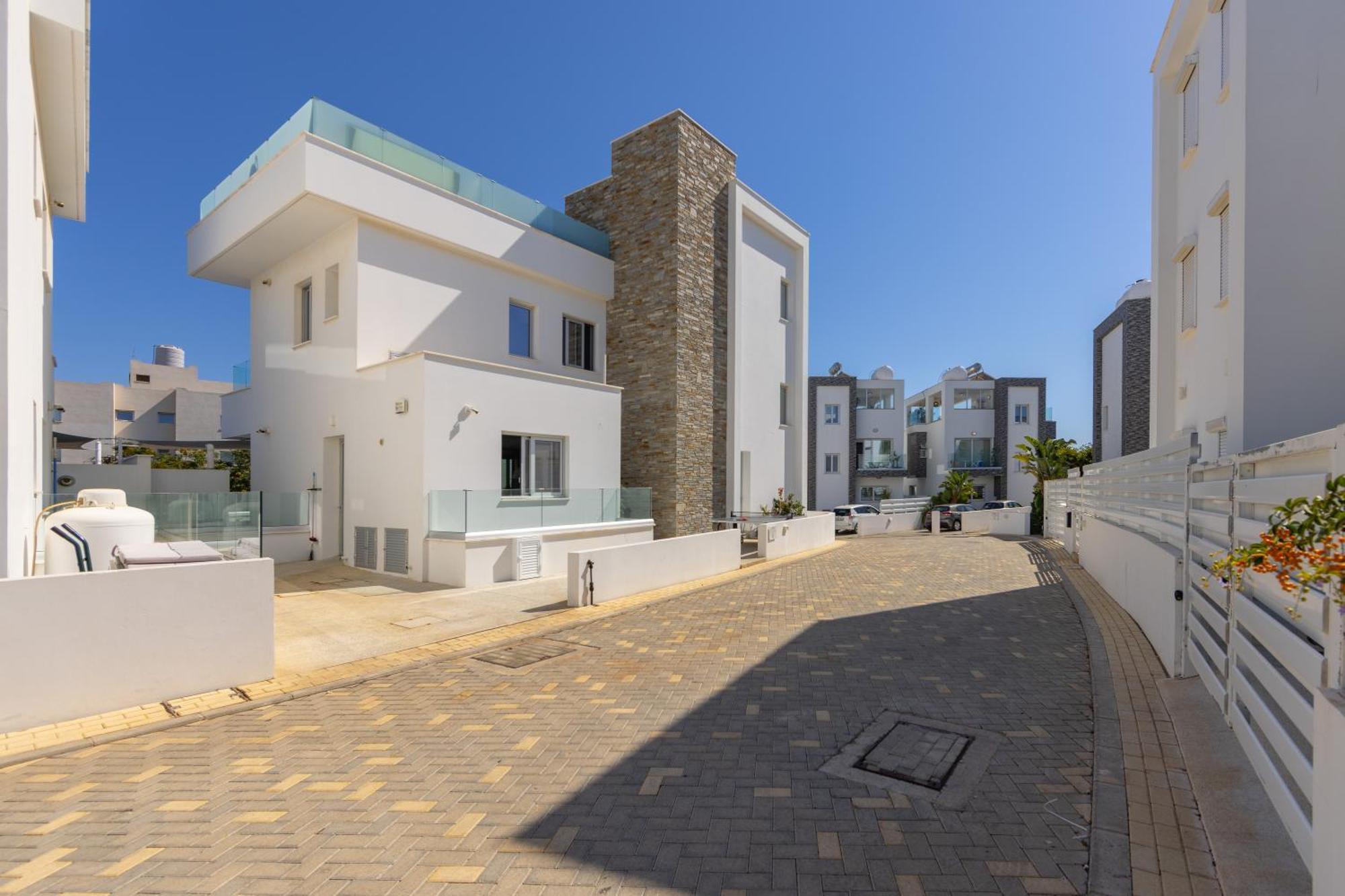 Fig Tree Bay Residences 6 Протарас Екстериор снимка